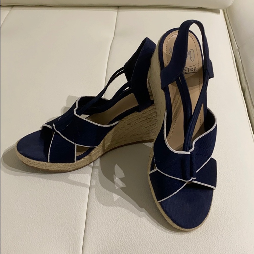 IMPO stretch blue shoes